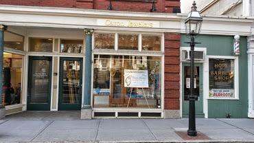 Caron Jewelers is easy to find in the center of beautiful and historic downtown Bristol, RI.