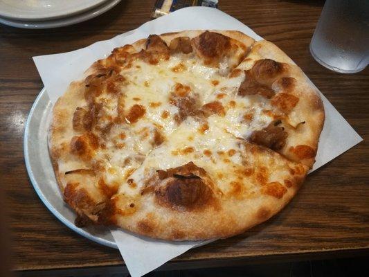 French onion pizza