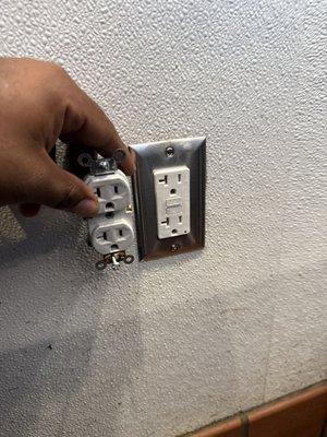 Replacing wall outlet