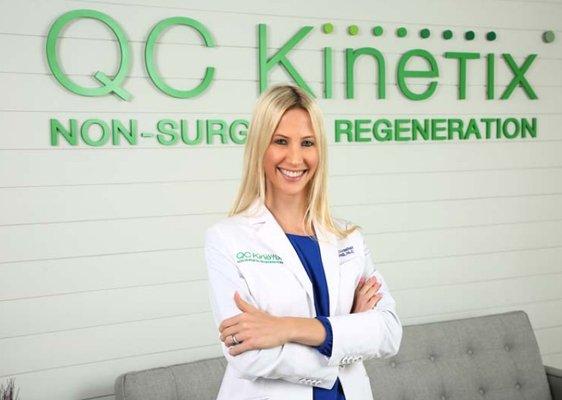 QC Kinetix - Naples -   Naples knee replacement alternatives