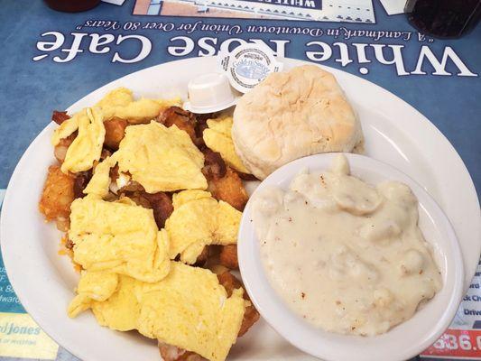 Loaded breakfast tots (gravy on the side)