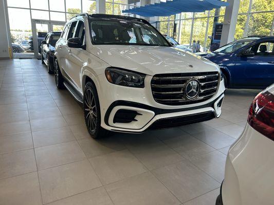 Mercedes suv