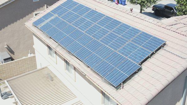 Let Pro Panel help you keep your panels producing well with our solar panel cleaning services.