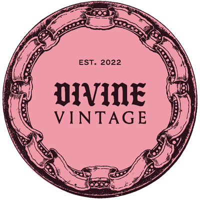 Divine Vintage Logo