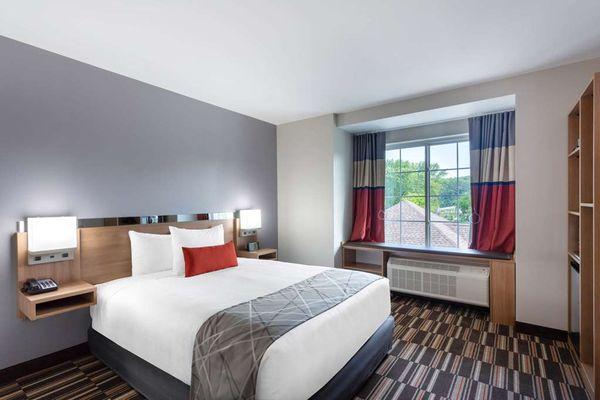 Microtel Inn & Suites By Wyndham Amsterdam