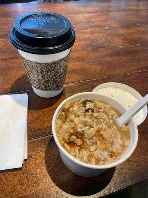 Maple cardamom oat latte & honey walnut oatmeal