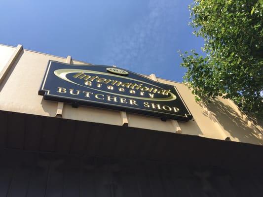 Casa Nova Butcher Shop & Cafe