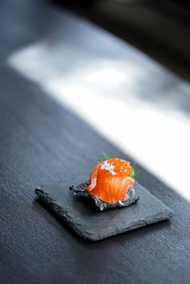 CRISPY NIGIRI
 smoked roe, cured trout, rice, nori