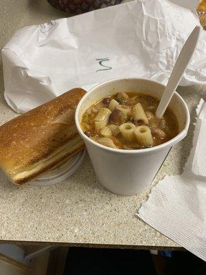 Minestrone soup