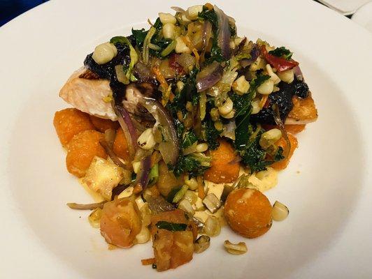 The special Blueberry BBQ Salmon ($23.99) with Sweet Potato Tots & Creole Aioli.