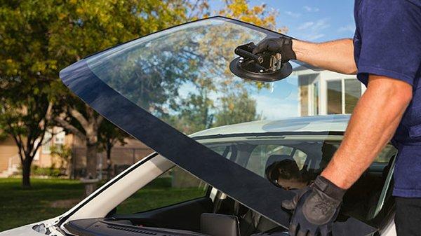 Houston's windshield replacement and auto glass repair techs at S Delta Auto Glass specialize in providing you with a compreh...