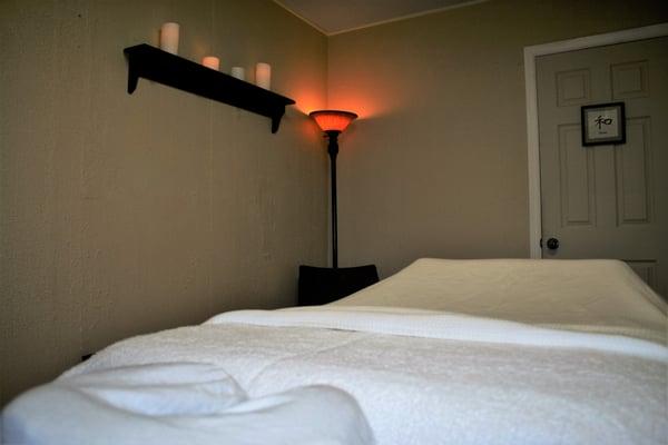 Acupuncture/Massage Room