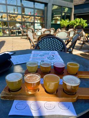 Beer flight (four 3 oz pours)