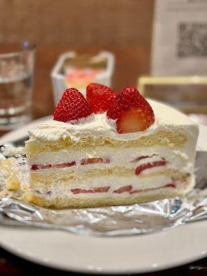 Strawberry cake