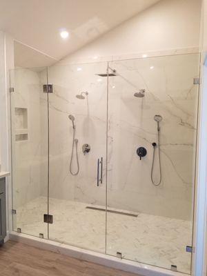 Custom glass shower from MD Glass.  Love the look of this!