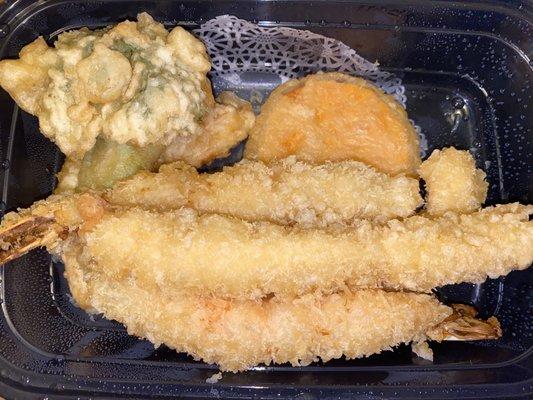 E16. Mixed Tempura Entree the vegetable tempura s delicious!