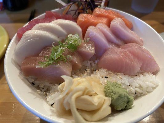 chirashi bowl; I found that if you eat the fish from right to left, the fish flavors go from mild to strong. Or was that just random?