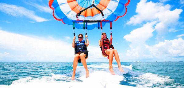 parasailing in key west