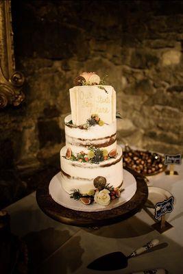 Naked pumpkin cake with cream cheese frosting