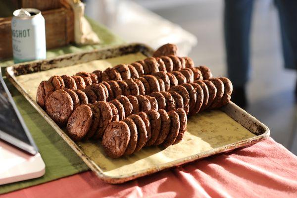 Sunflower Oven freshly baked cookies