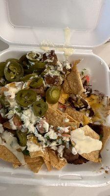 Pork nachos ... with CHEESE SAUCE