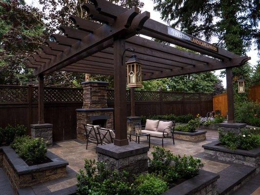 Western Landscape and Pavers Showroom in Kirkland