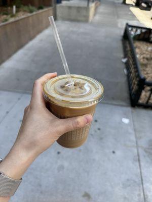 Iced Latte w Oat Milk