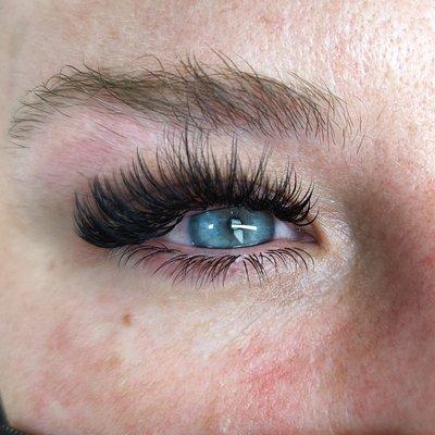 Striplash megavolume eyelash extensions