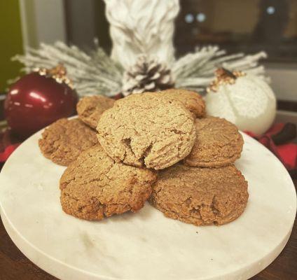 Our holiday low carb gingerbread cookies are here!