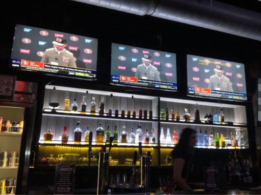 Bar TVs