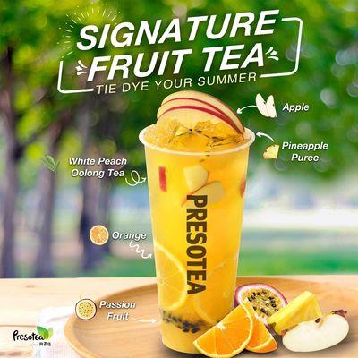 Signature Fruit Tea ( white peach oolong tea with passion fruit, pineapple, apple and orange)