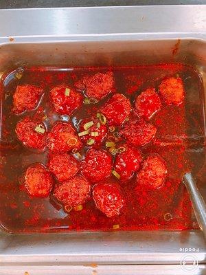 Pork meatballs with galic sauce