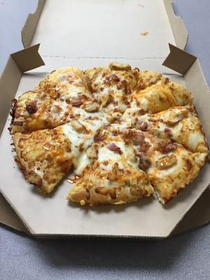 I have been diggin this lately: medium pan, buffalo sauce, chicken, bacon, buffalo drizzle, cheddar crust