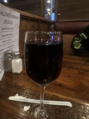 You get a full pour when you order a glass of wine