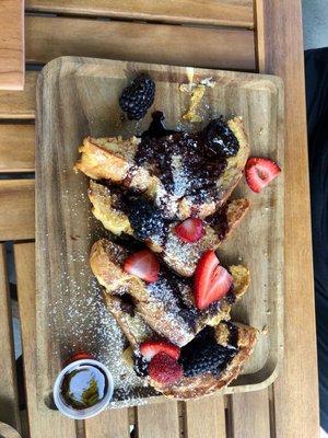 Brioche French toast with fresh berries! Look at the size of those blackberries.