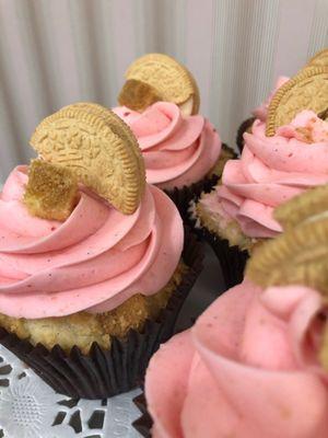 Pink Oreo Chocolate Cupcake