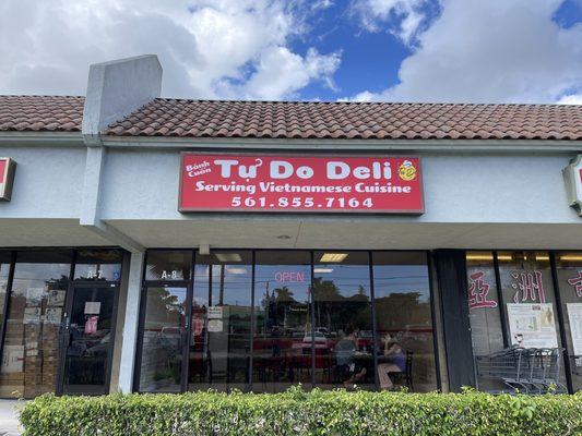 Tu Do Deli storefront