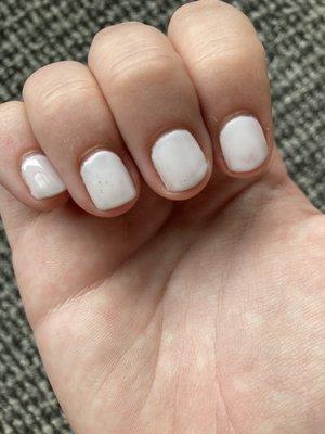 Bubbles in nails, uneven color