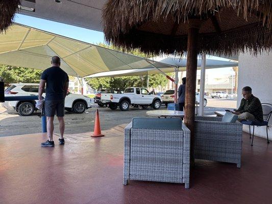 Outside seating area at Airport Carwash