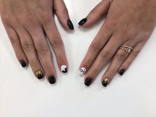 Harry Potter lover? We've got you covered! These nails were Disney approved!