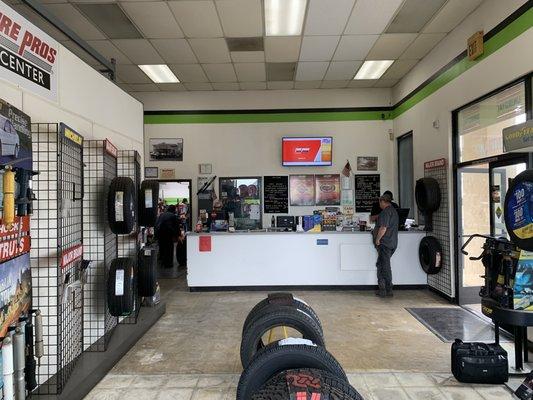 Ramona Tire Pros & Service Center; Ramona California  Brake Systems Oil Changes