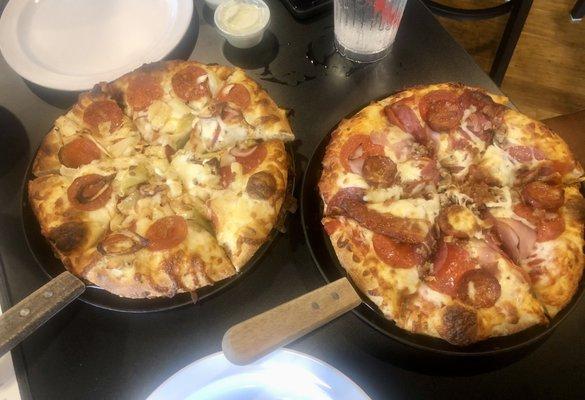 The lumber jack pizza and the wild garlic pizza! Both were delicious!