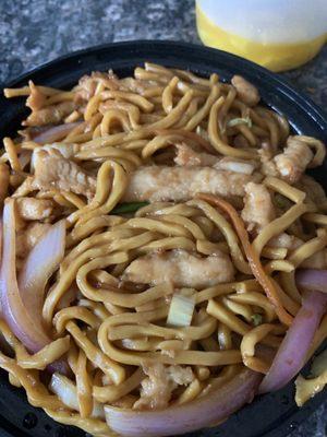 Chicken Lo Mein