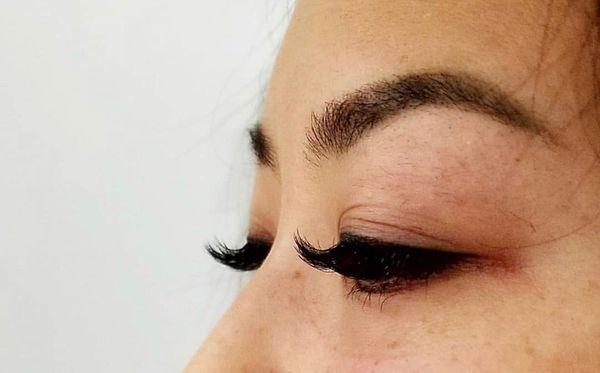 Eyelash c curls