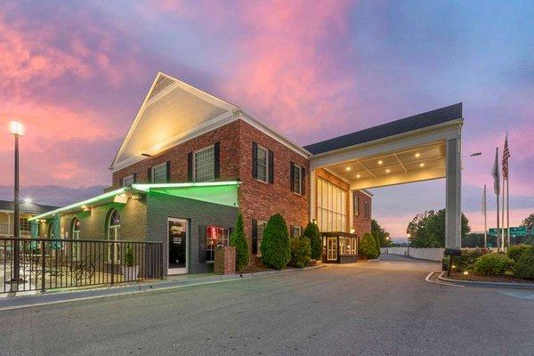 Best Western Hendersonville Inn