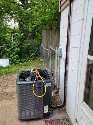 Precise refrigerant line installation!