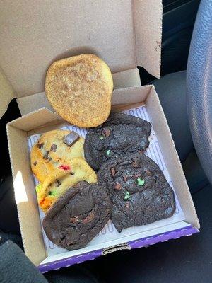 6 pack cookie box