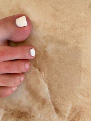 Pricey Gel pedicure slips off due to a bad job