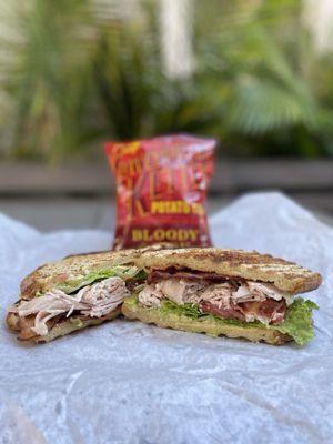 Cali BLT