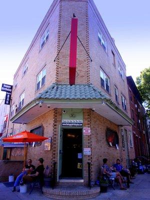 Classic dive bar on a triangular corner in South Philly